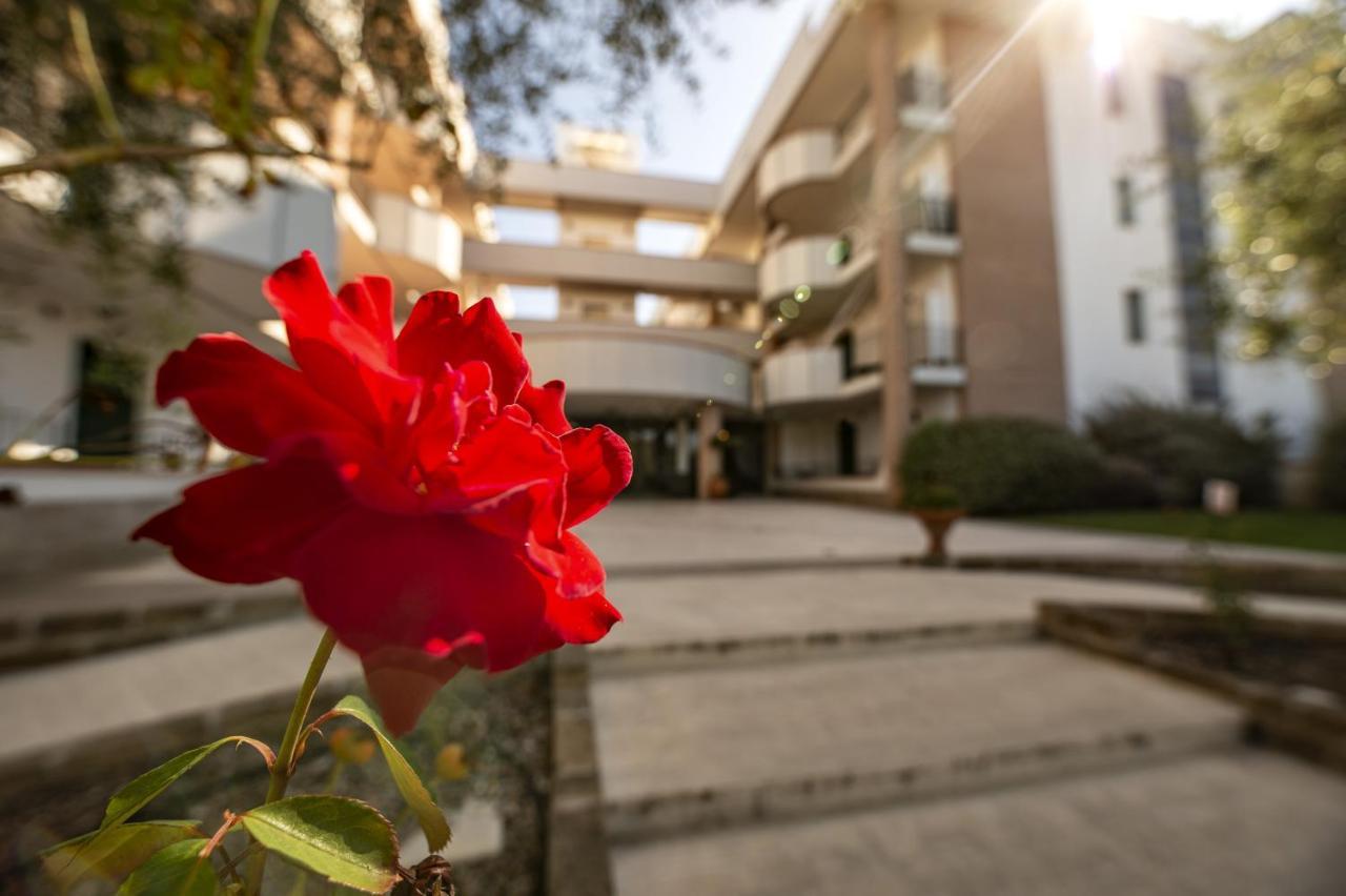 Aparthotel Le Residenze Di Santa Costanza - Mirto/Corbezzolo San Vincenzo Zewnętrze zdjęcie