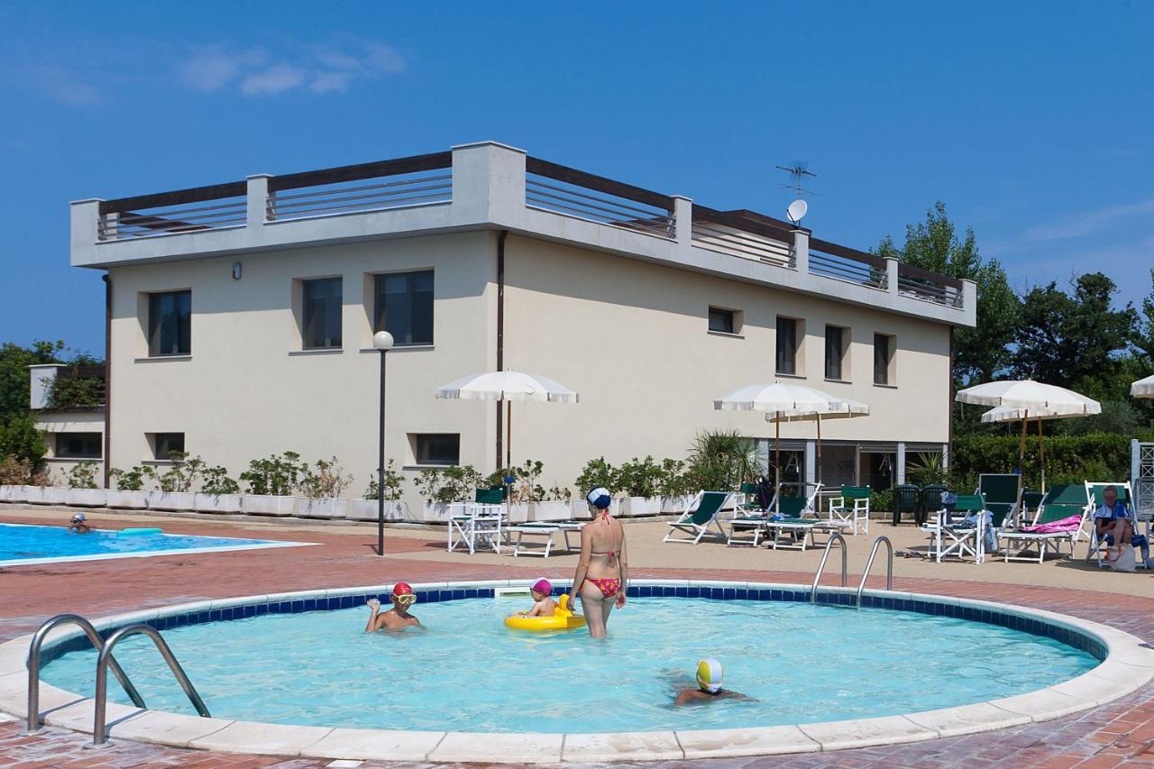 Aparthotel Le Residenze Di Santa Costanza - Mirto/Corbezzolo San Vincenzo Zewnętrze zdjęcie