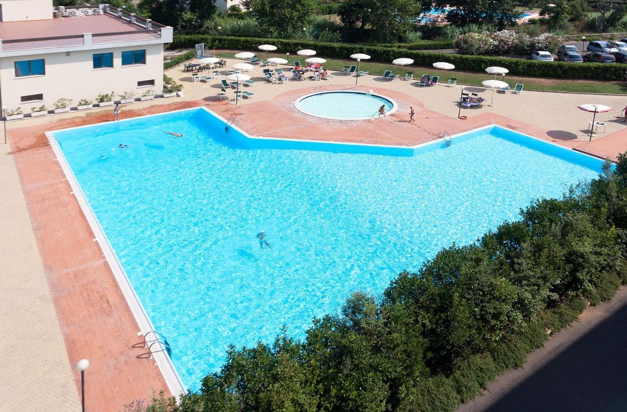 Aparthotel Le Residenze Di Santa Costanza - Mirto/Corbezzolo San Vincenzo Zewnętrze zdjęcie